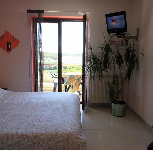 Borghese Apartament *